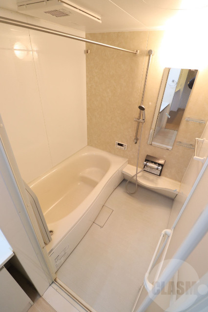 バス・シャワールーム　追い焚き＆浴室乾燥機能付き