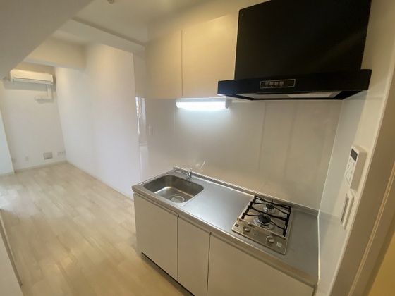 キッチン　※別部屋の写真です