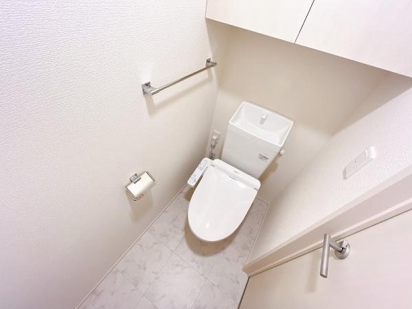 トイレ　ウォシュレット！