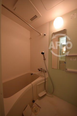 バス・シャワールーム　スワンズシティ谷町モデルノ　浴室換気乾燥暖房機付バスルーム