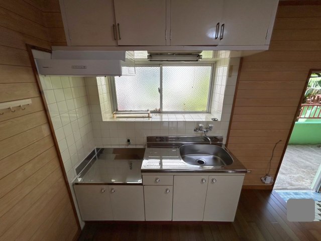 キッチン　※退去前の為、写真と現状が異なる場合がございます