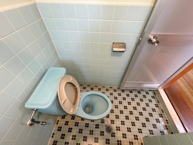 トイレ　※退去前の為、写真と現状が異なる場合がございます