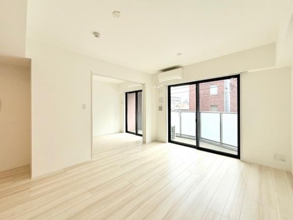 居室・リビング　ゆったりとした居間です