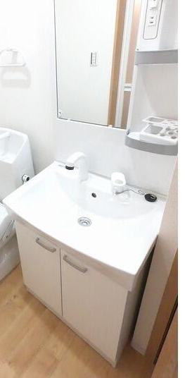 洗面設備　独立洗面台あり