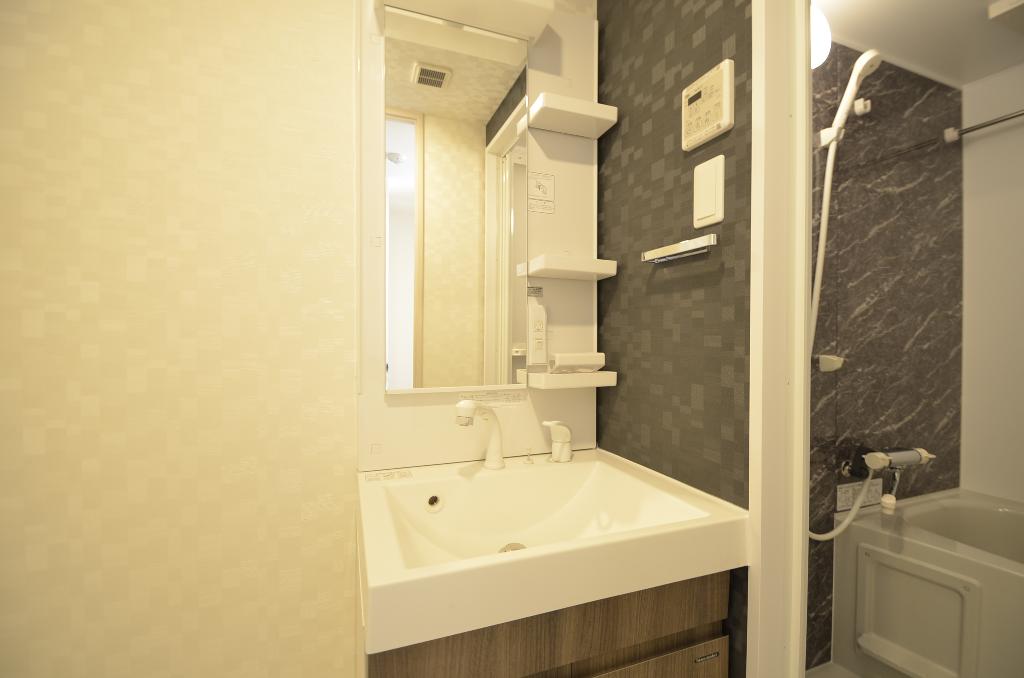 洗面設備　洗髪洗面化粧台