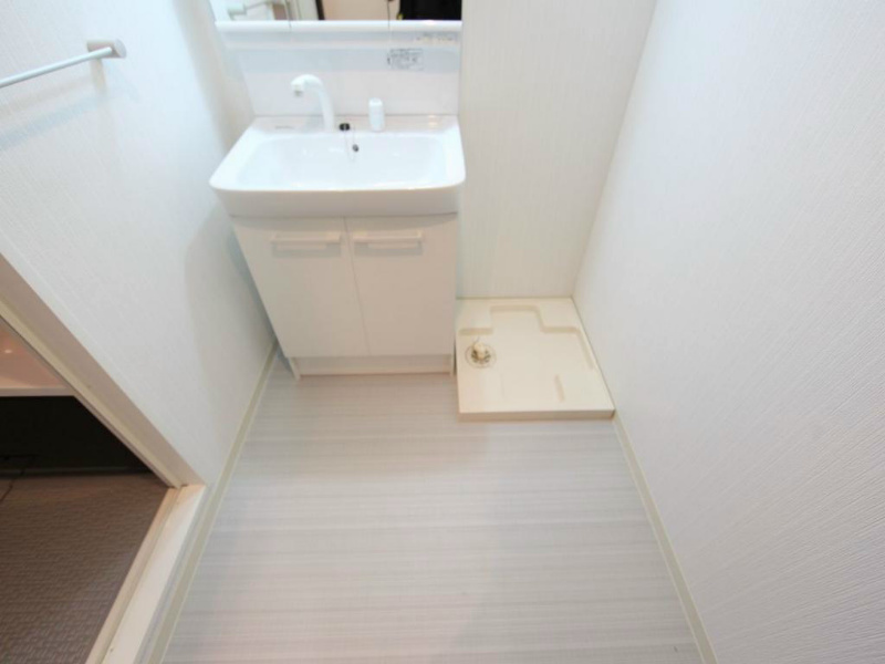 洗面設備　脱衣所　独立洗面台（シャンプードレッサー）