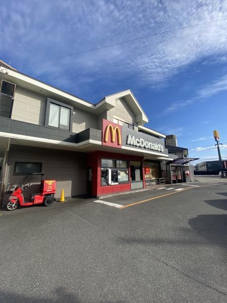 飲食店　マクドナルド香里園店（飲食店）まで310m