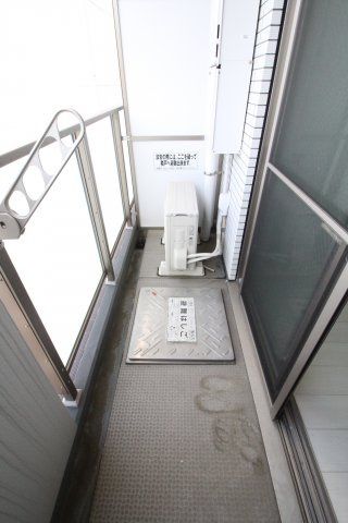 バルコニー　アーバンヴィスタ王子　北区豊島1