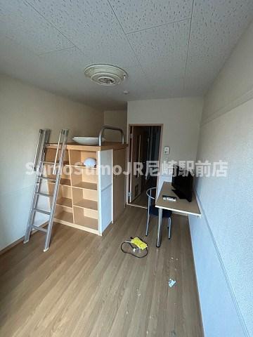 その他部屋・スペース　落ち着いて過ごせるお部屋なので、寝室にいかがでしょうか