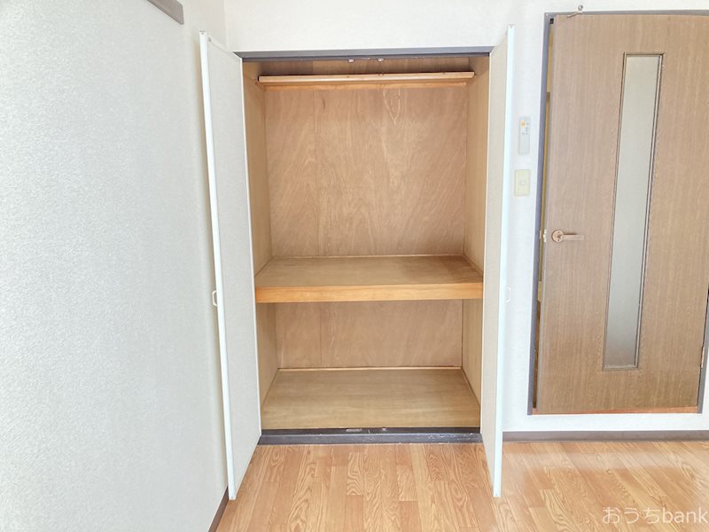 収納　仕切りの付いた使いやすい収納です。