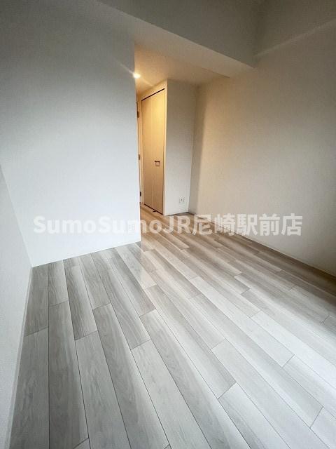 その他部屋・スペース　落ち着いて過ごせるお部屋なので、寝室にいかがでしょうか