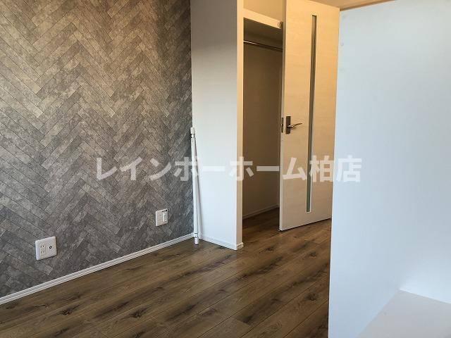 その他部屋・スペース　使い勝手のいい寝室です