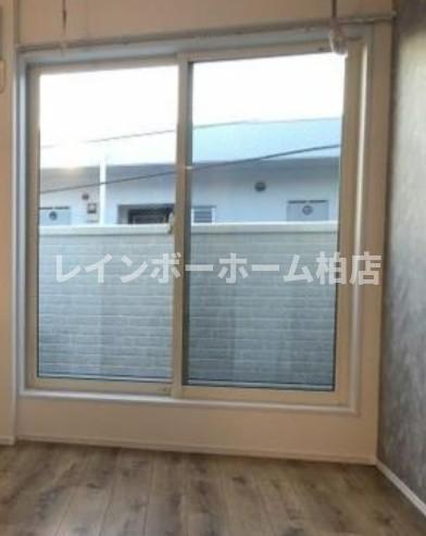 バルコニー　外からの目が気にならないバルコニーで洗濯物が干せます