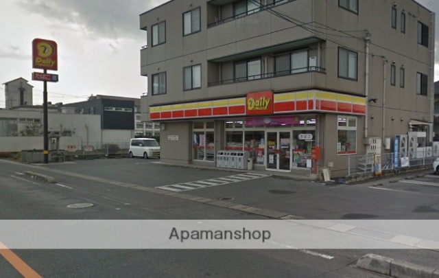 コンビニ　デイリーヤマザキ（コンビニ）まで354m