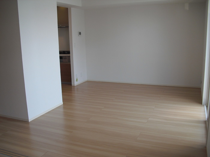 居室・リビング　広いリビングです☆