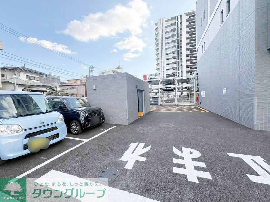 駐車場　駐車場