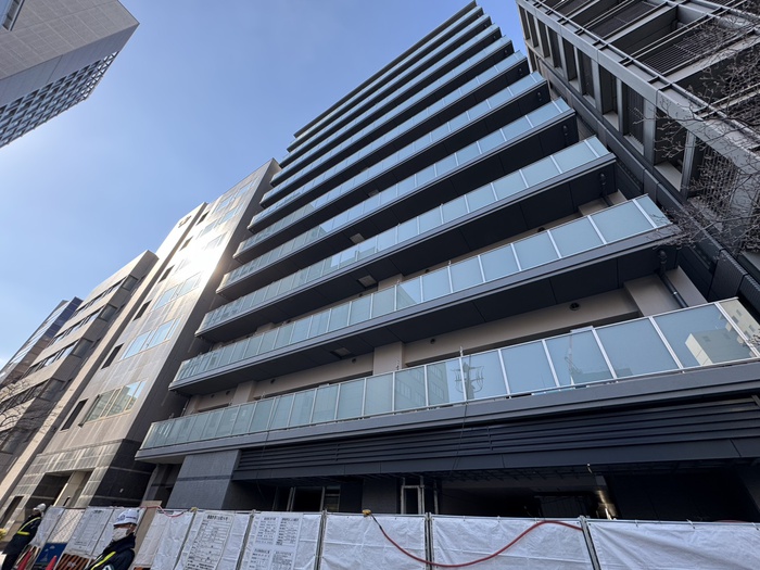 建物外観　建築中