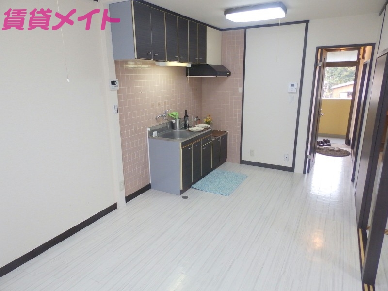 居室・リビング　同型参考写真