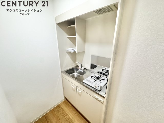 キッチン　1口ガスコンロ付きのシンプルなキッチン