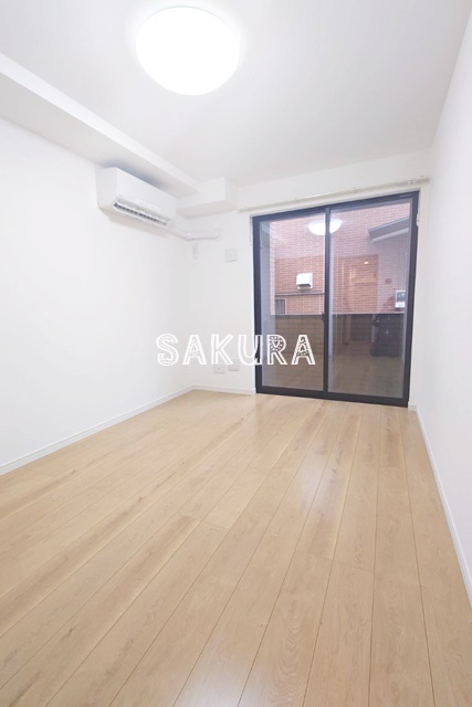 居室・リビング　使いやすい形の為、レイアウトを楽しめます♪