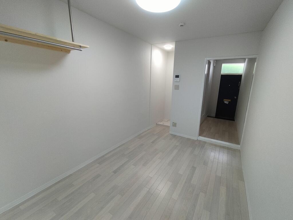 その他部屋・スペース　控えめなお家賃が魅力的な1Kのお部屋です☆（同仕様写真）