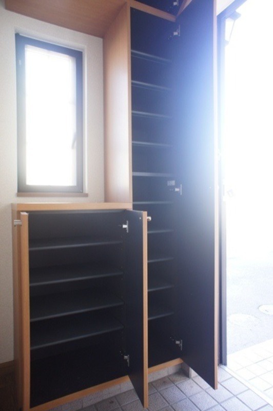 玄関　図面と現状に相違がある場合には現状を優先