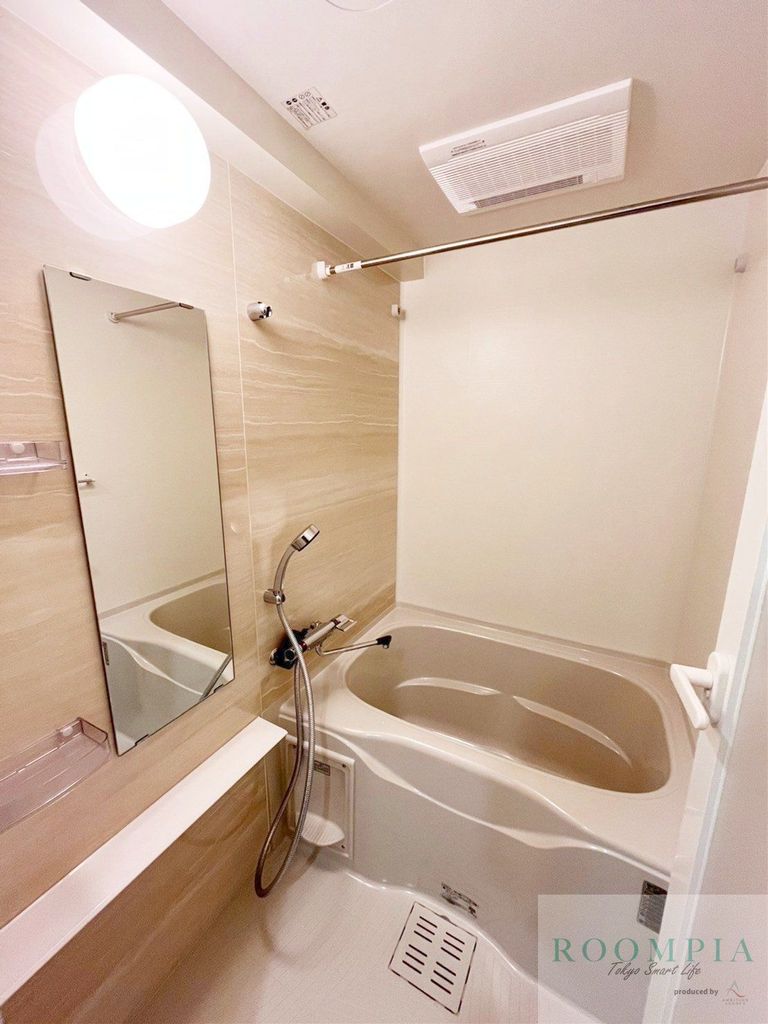 バス・シャワールーム　バス