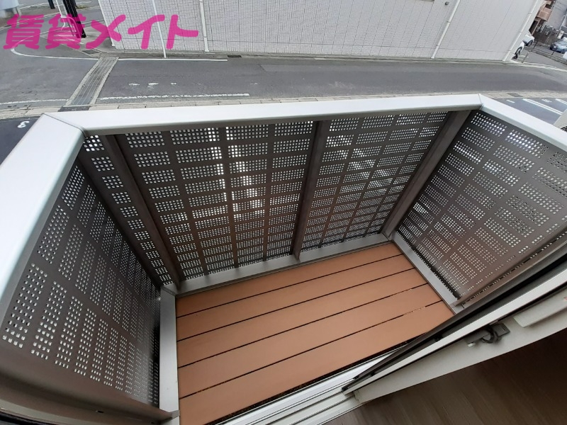 バルコニー　同型参考写真