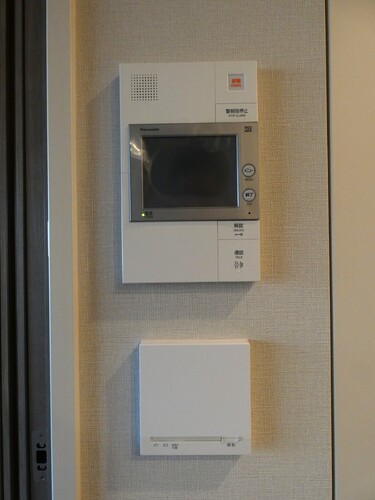 セキュリティ　TVモニター付インターホン
