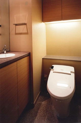 トイレ　トイレ