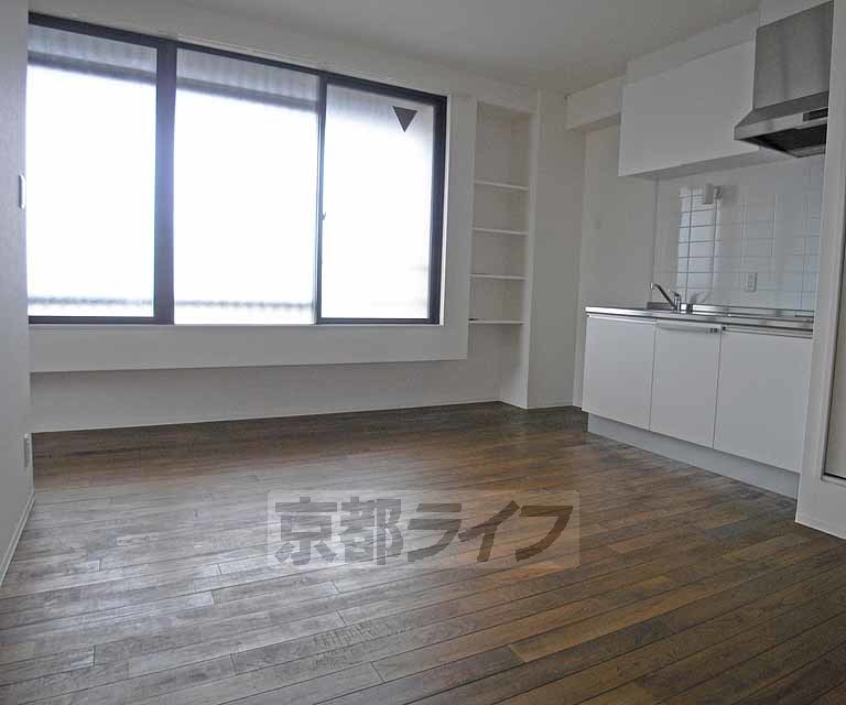 居室・リビング　リビング広めです。