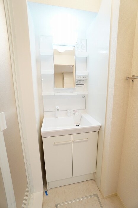 洗面設備　洗髪洗面化粧台