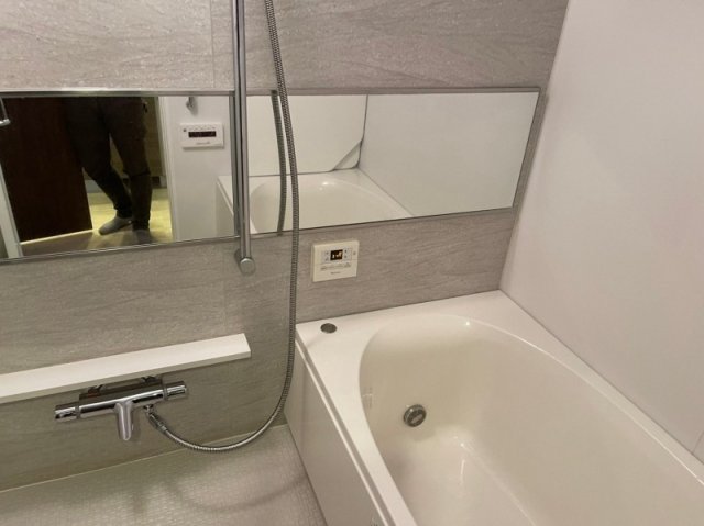 バス・シャワールーム　ゆったり過ごせるお風呂です