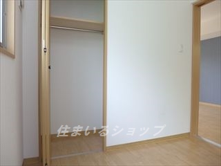 収納　クローゼット