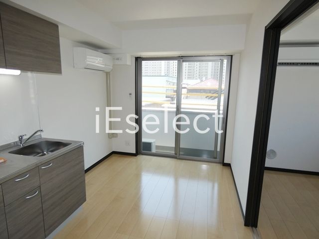 居室・リビング　7.4帖のダイニングスペースです