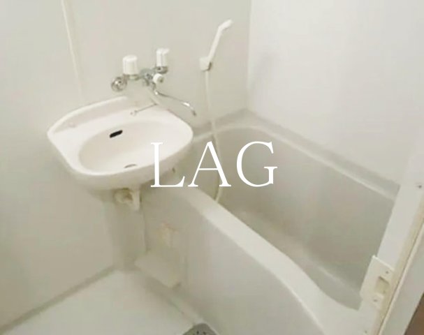 バス・シャワールーム　お風呂です。