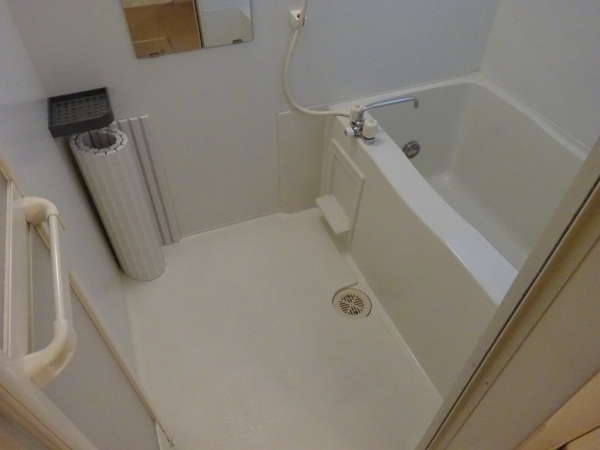 バス・シャワールーム　一日の疲れを癒してください