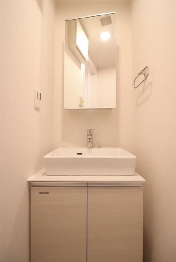 洗面設備　弊社は都内全域の物件をご紹介可能です！