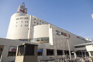 ショッピングセンター　新さっぽろアークシティデュオ（ショッピングセンター）まで893m