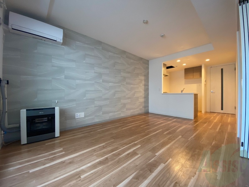 居室・リビング　広くてきれいなリビングです！快適に過ごせそうですね。