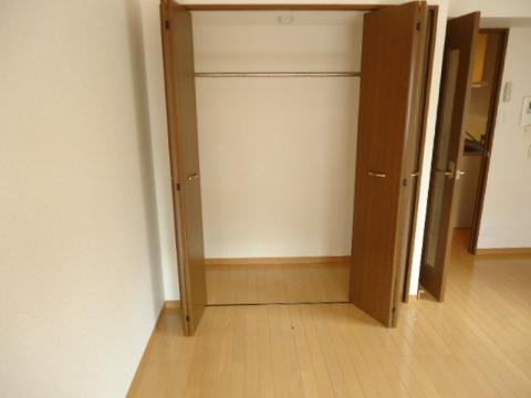 収納　クローゼット