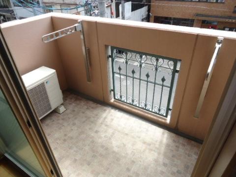 バルコニー　ベランダ