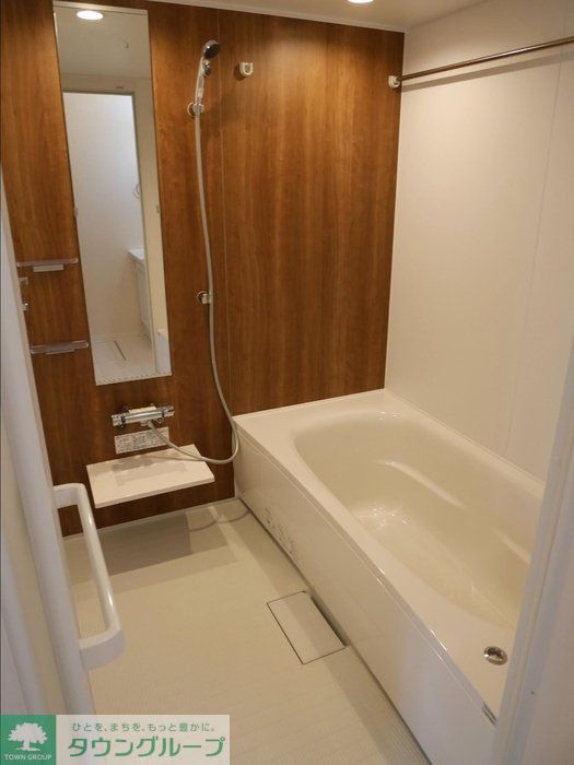 バス・シャワールーム　バス