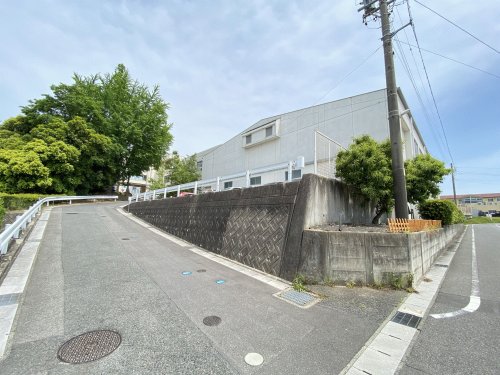 小学校　生路小学校（小学校）まで1096m