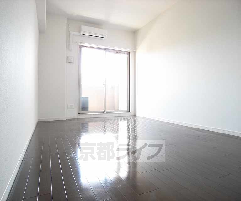 居室・リビング　綺麗室内です。