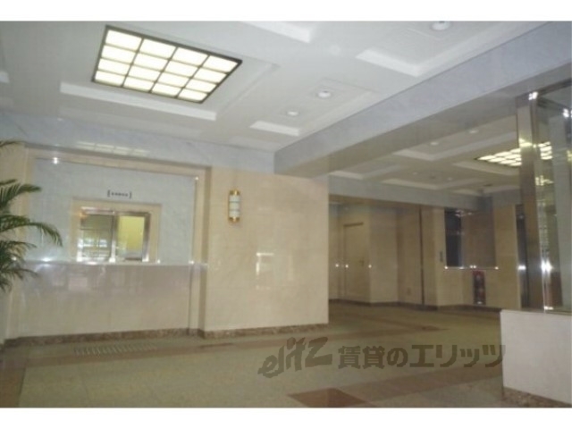 ロビー　ロビー