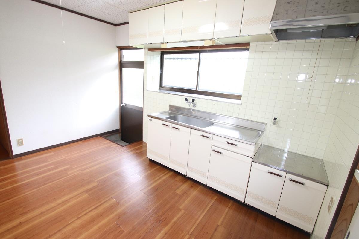 収納　キッチンです