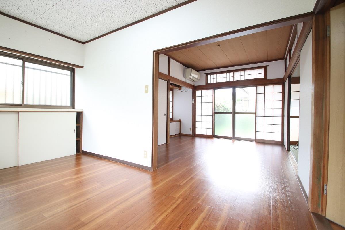 居室・リビング　13帖のリビングです