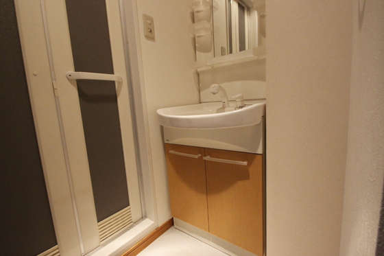 洗面設備　※別部屋の写真です