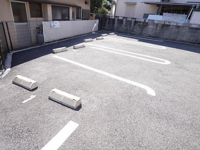 駐車場　★お部屋探しは、タウンハウジング多摩センター店へ★